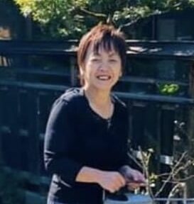 三好 マリ子桜cafe 店主