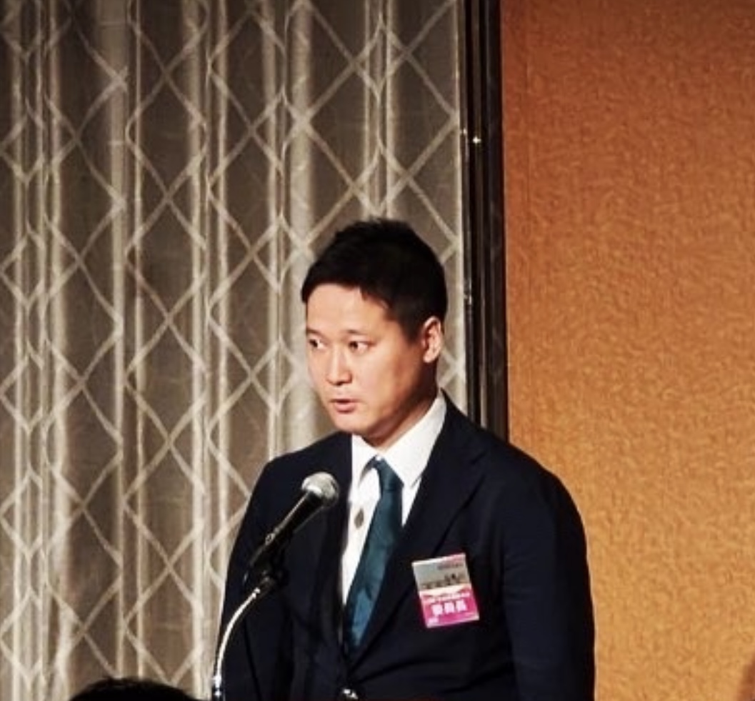 里吉 渉平株式会社マグノリア代表取締役